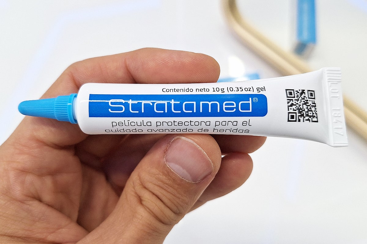 Stratamed, gel de silicona de 10g para curación de heridas (Stratpharma) - Imagen 2